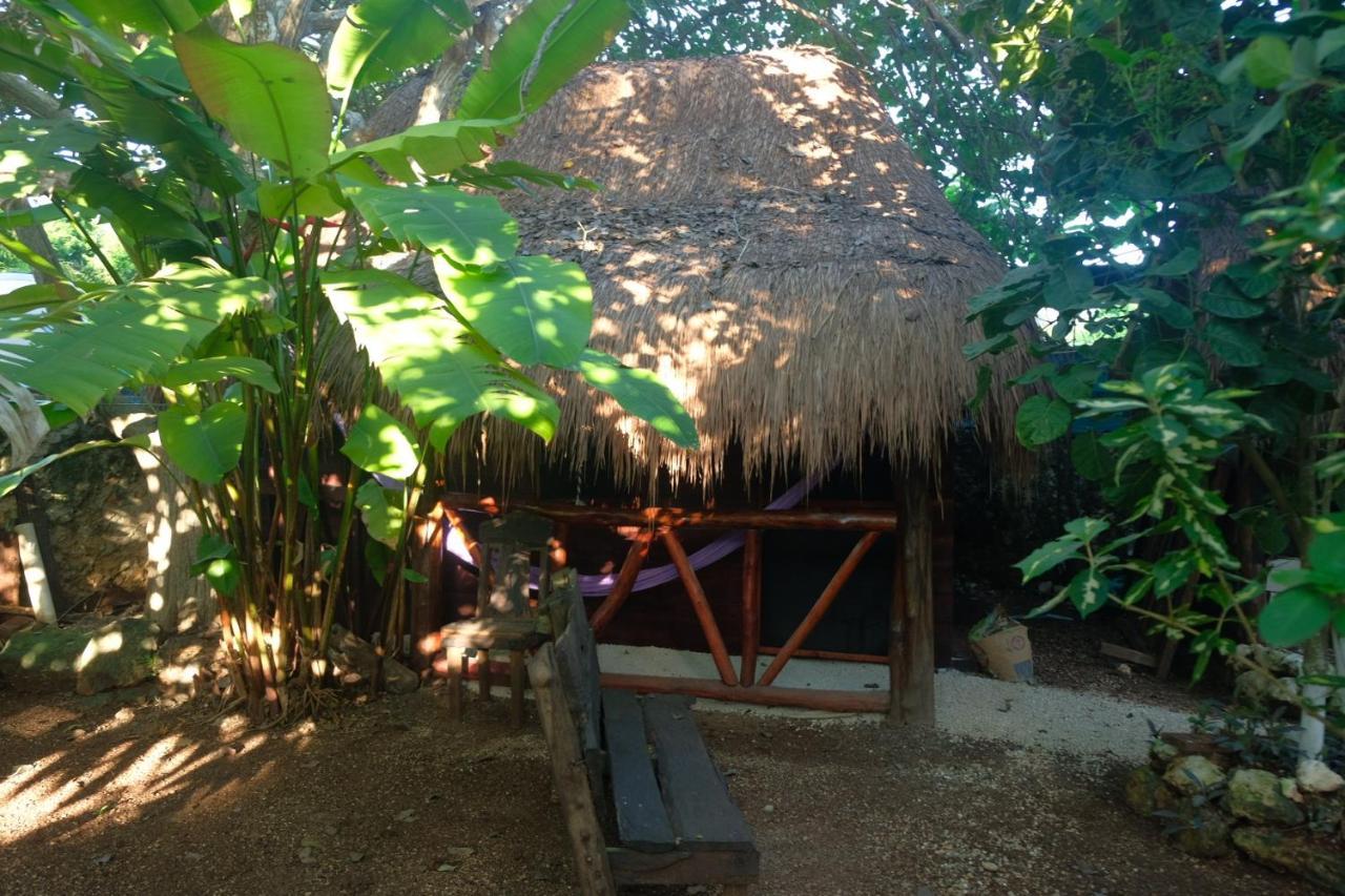 Near Lake Hostal Bacalar Luaran gambar